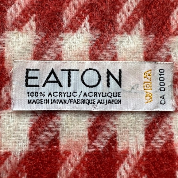 Eaton Scarf Rectangle Reddy Orange Soft w Fringe Large Herringbone Pattern - Picture 4 of 5